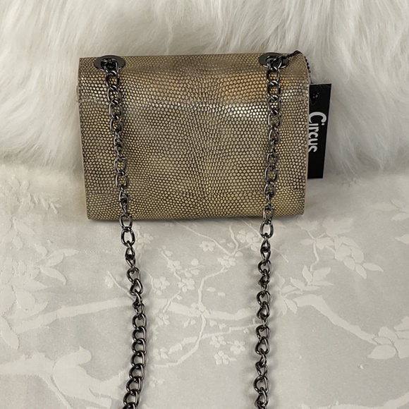 NWT Circus Sam Edelman Gold Snakeskin Look Purse/Black Crossbody Chain/Clutch - Picture 4 of 13
